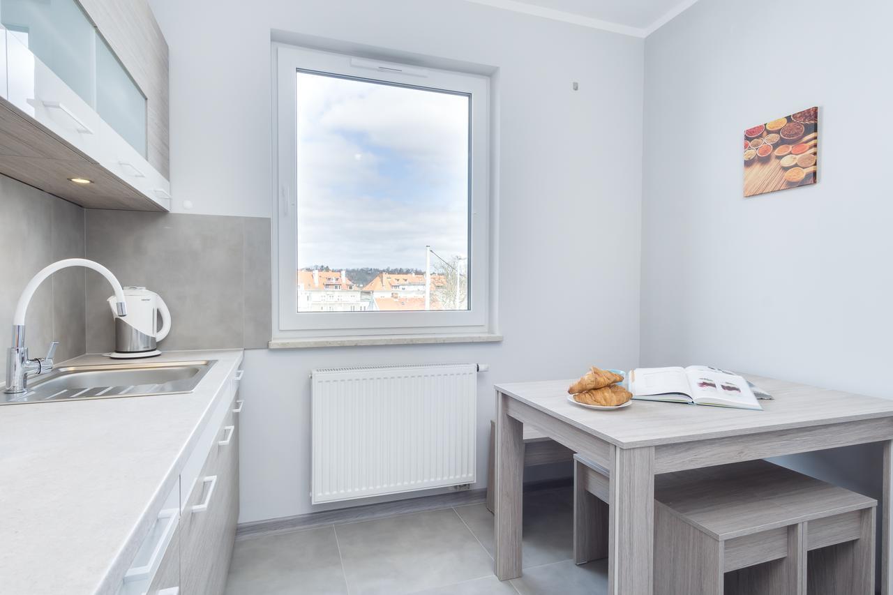 Elite Apartments Family City Center Гданск Екстериор снимка