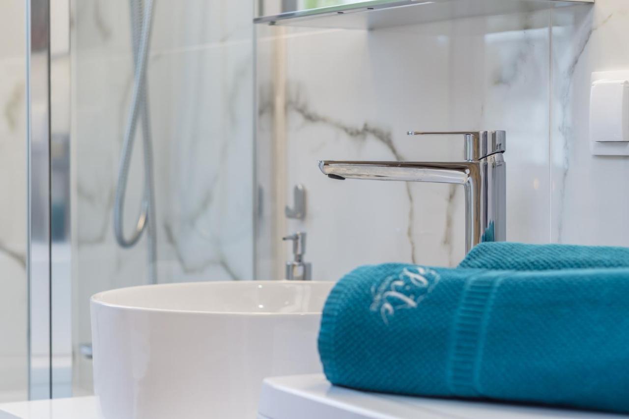 Elite Apartments Family City Center Гданск Екстериор снимка